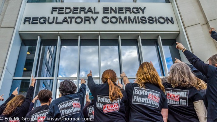 15536092150_d2641b9cbf_b