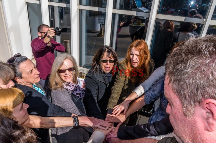 New Yorkers confront FERC to halt AIM Pipeline