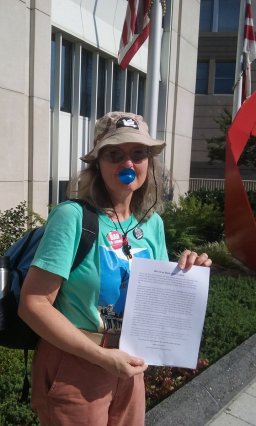 blue dot ellen.jpg-large